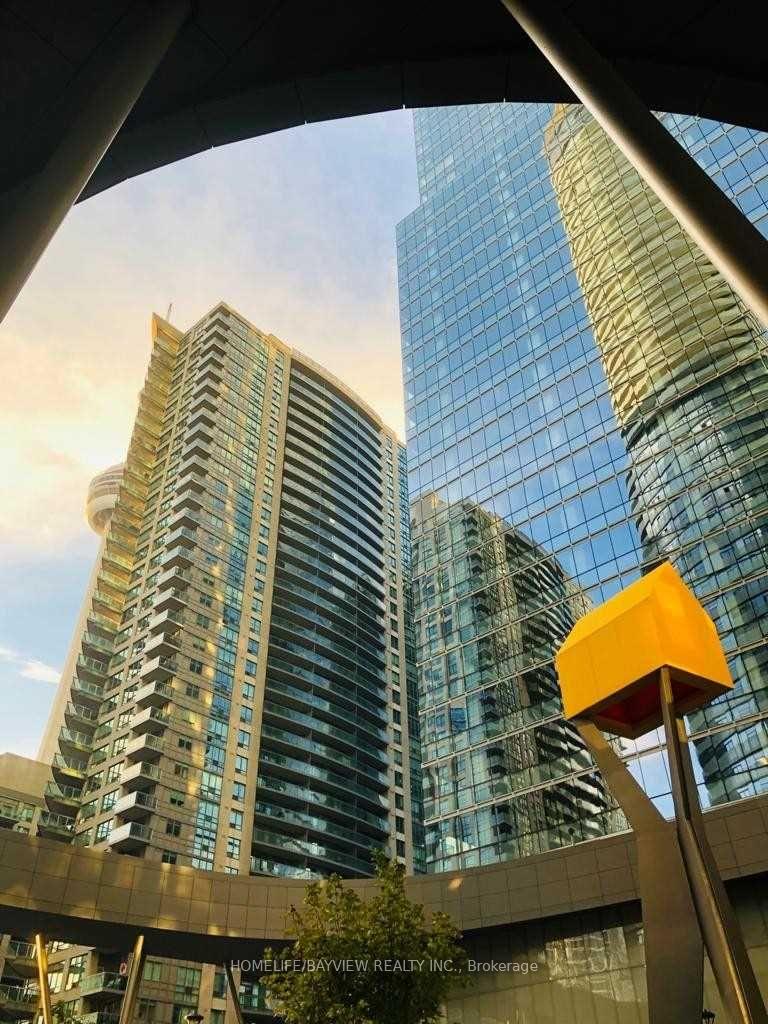 12-york-street-toronto-ontario-c12430995
