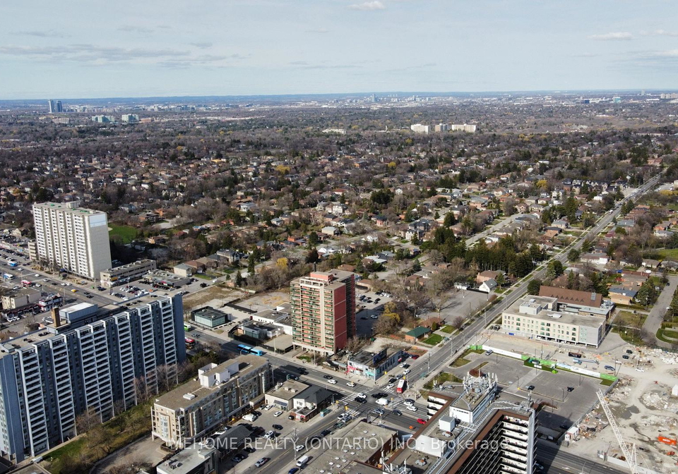 7-golden-lion-heights-north-york-ontario-c12431035
