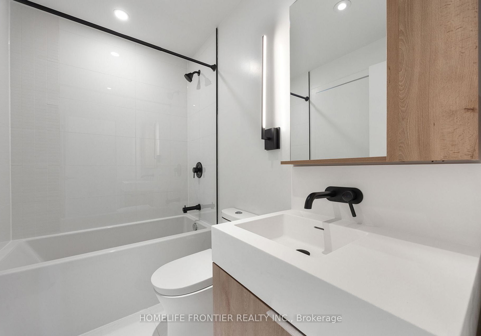 117-broadway-avenue-n-toronto-ontario-c12431037