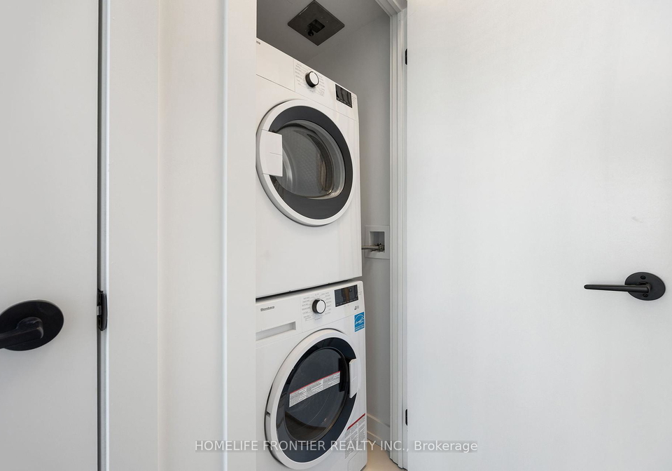 117-broadway-avenue-n-toronto-ontario-c12431037