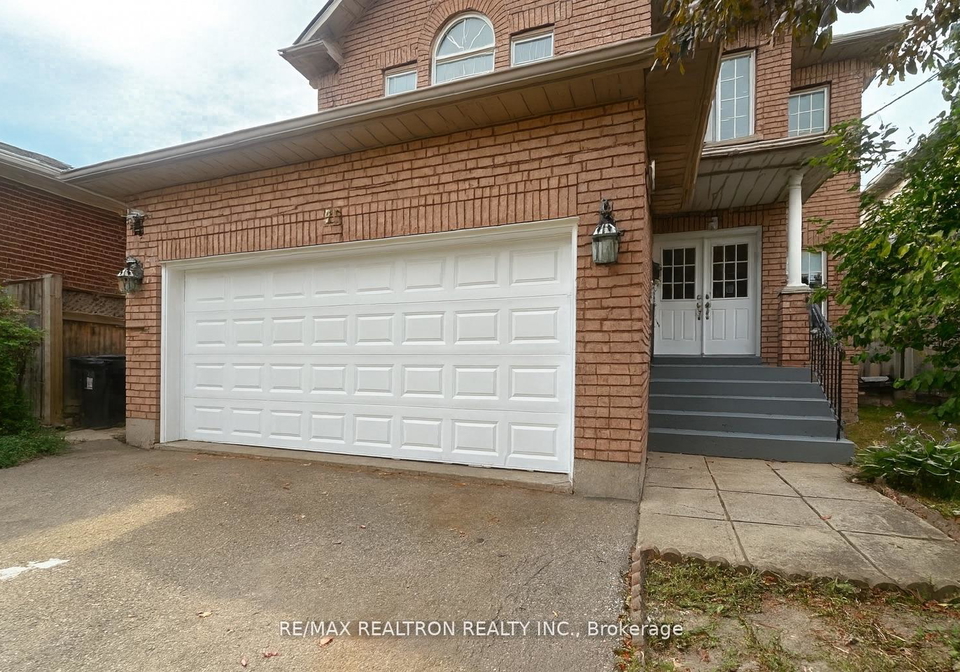 25-model-avenue-toronto-ontario-c12431076