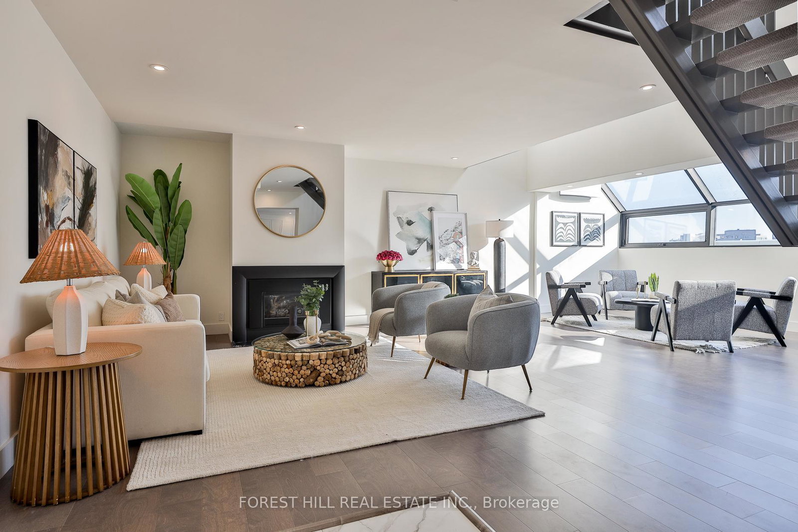 18a-hazelton-avenue-toronto-ontario-c12431144