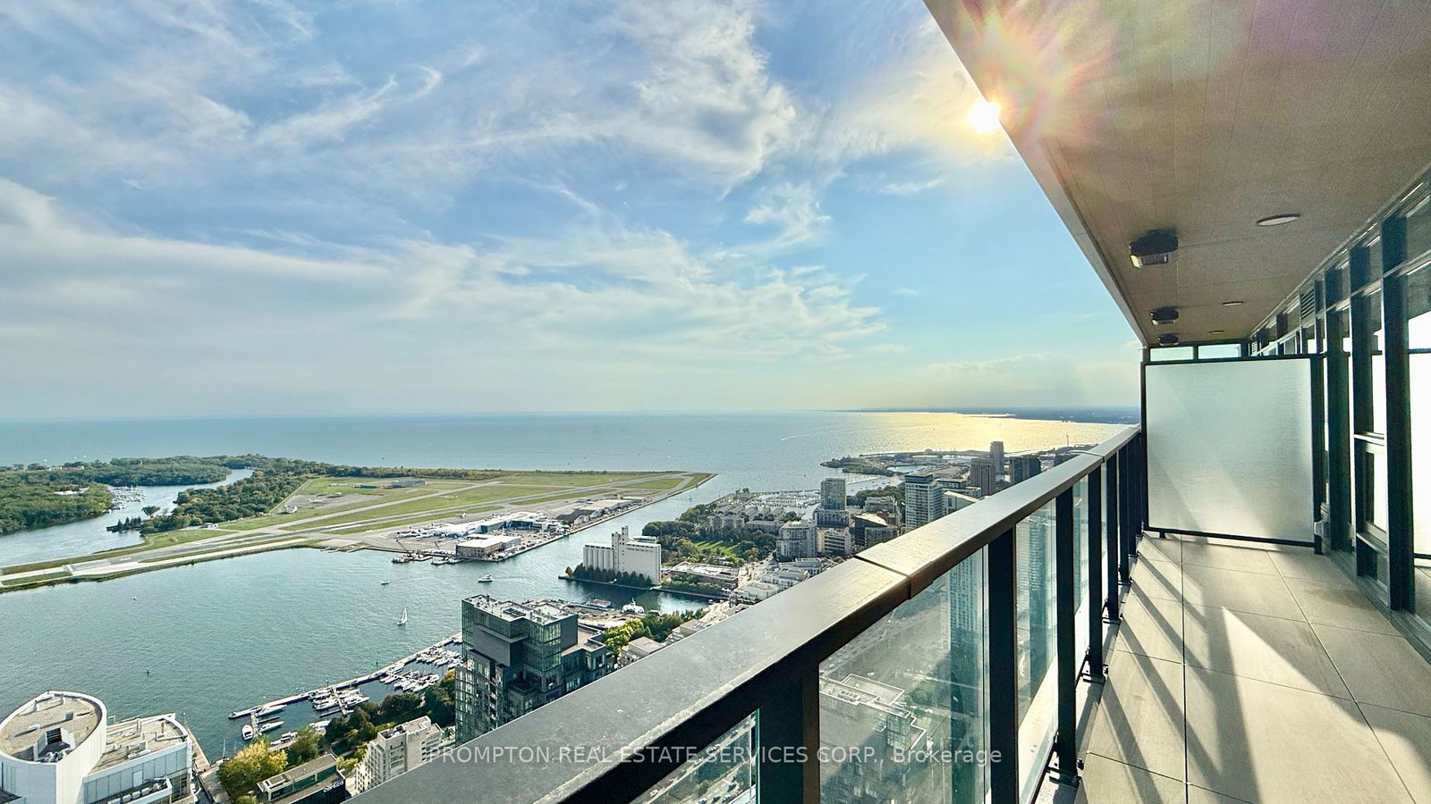 3-concord-city-place-way-toronto-ontario-c12431273