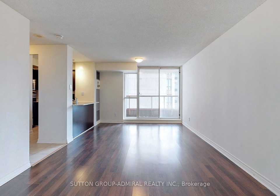 736-bay-street-toronto-ontario-c12431312
