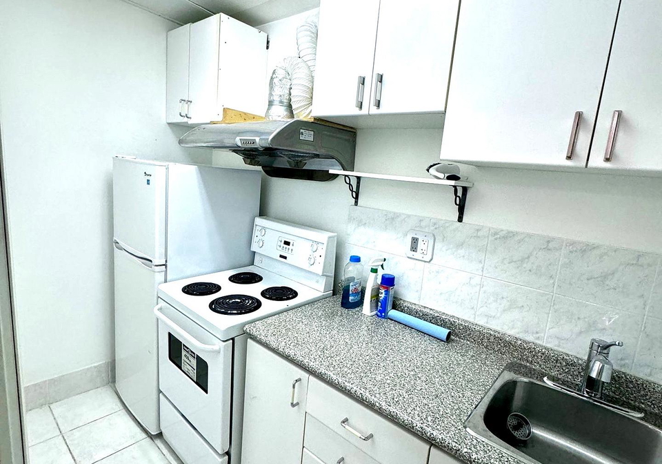 3-blairville-road-toronto-ontario-c12431337