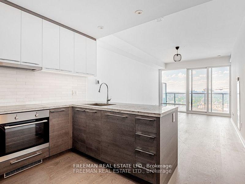 488-university-avenue-toronto-ontario-c12431350