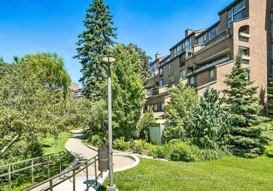 40-sylvan-valley-way-toronto-ontario-c12431371