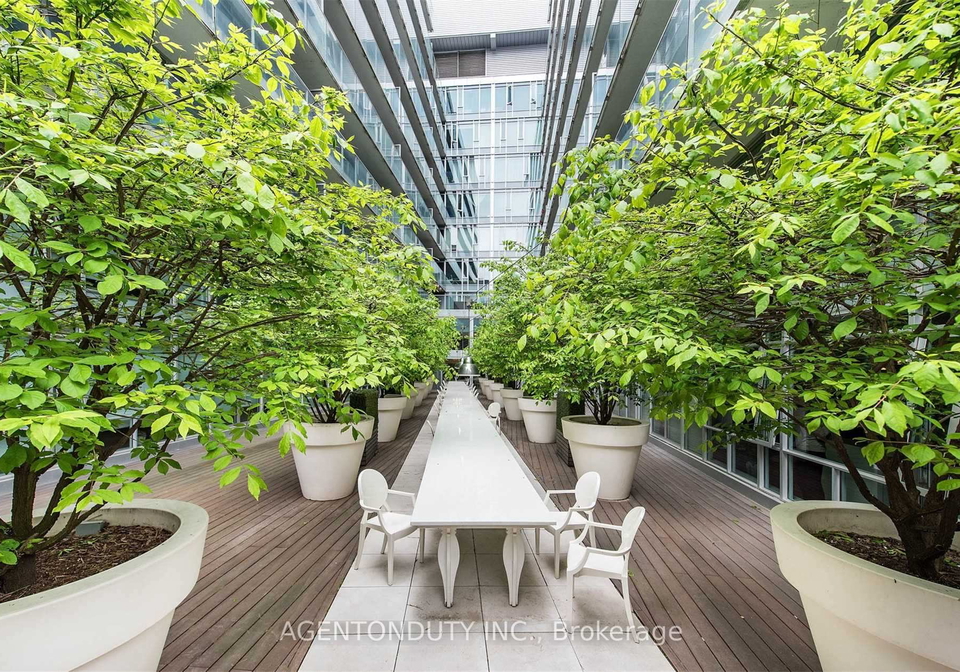75-portland-street-toronto-ontario-c12431435