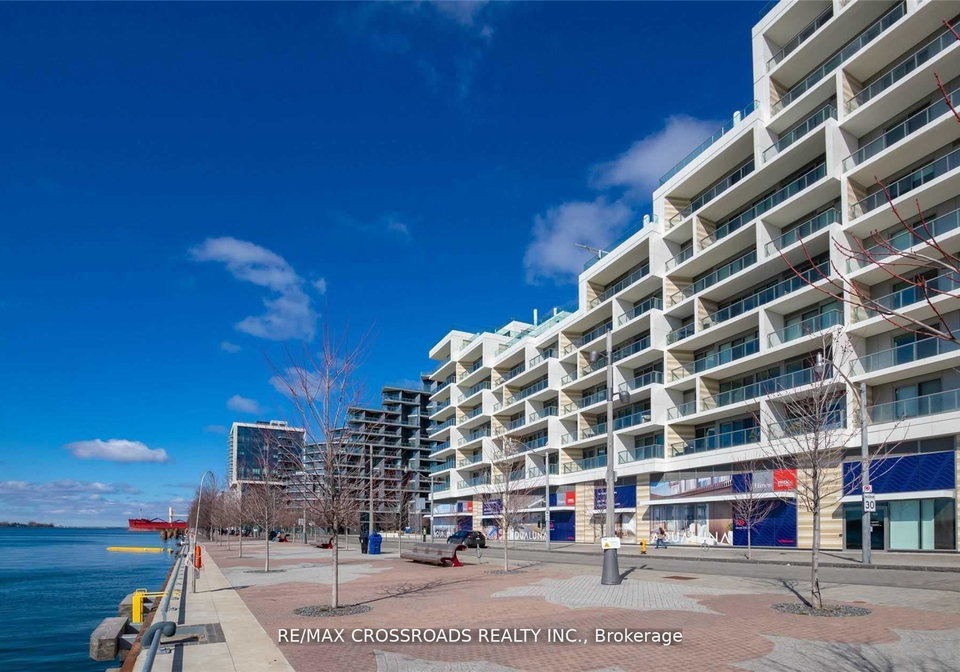 118-merchants-wharf-toronto-ontario-c12431490