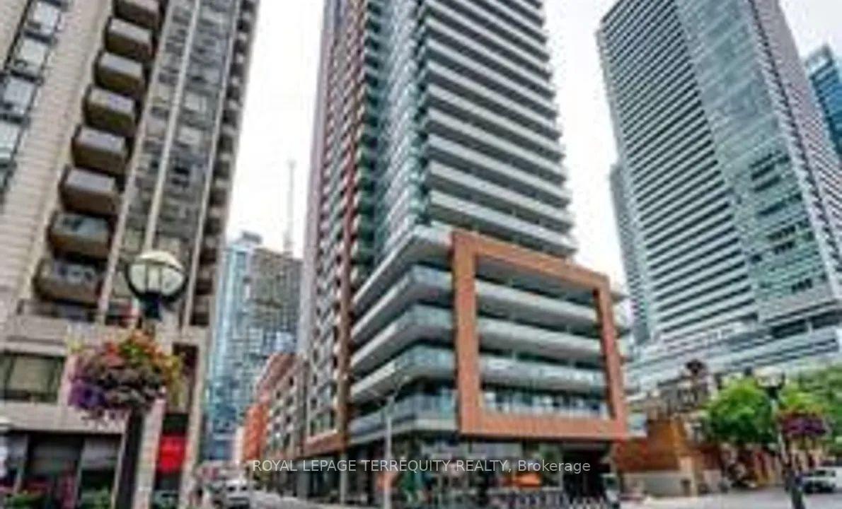 8-mercer-street-toronto-ontario-c12431572