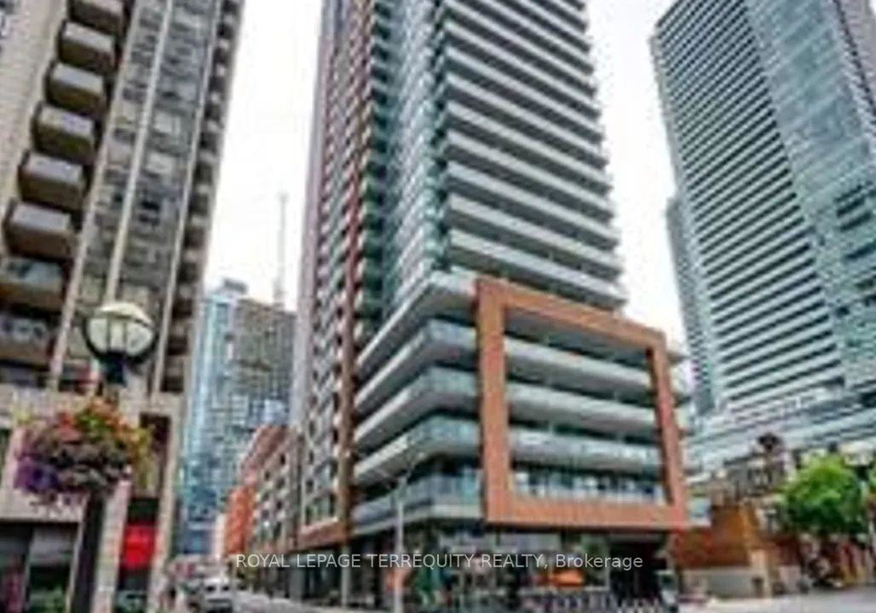 8-mercer-street-toronto-ontario-c12431572