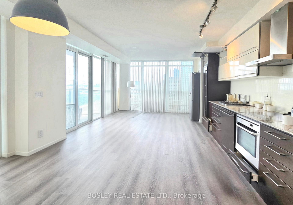 770-bay-st-street-toronto-ontario-c12431626