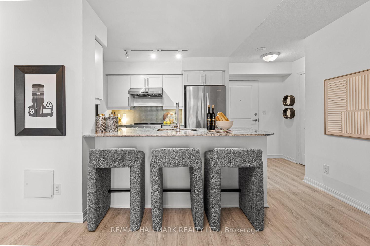 35-bastion-street-toronto-ontario-c12431641