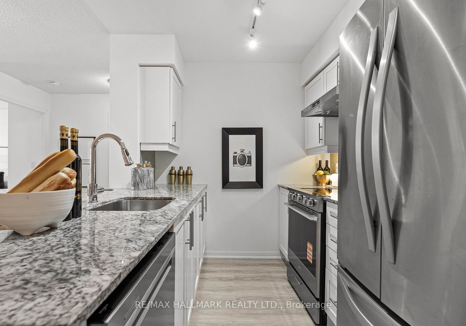 35-bastion-street-toronto-ontario-c12431641