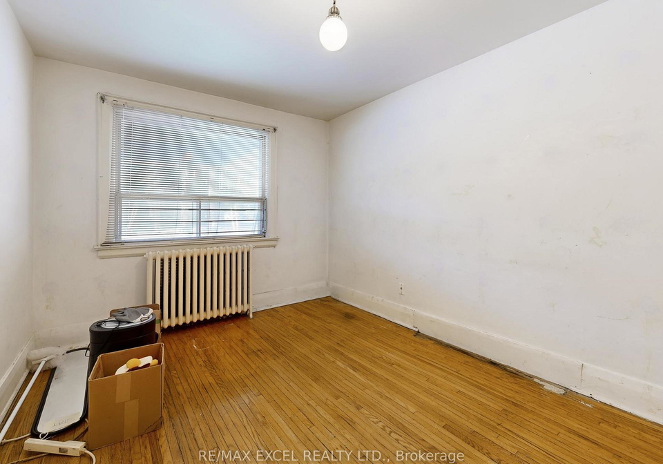 449-christie-street-toronto-ontario-c12431693