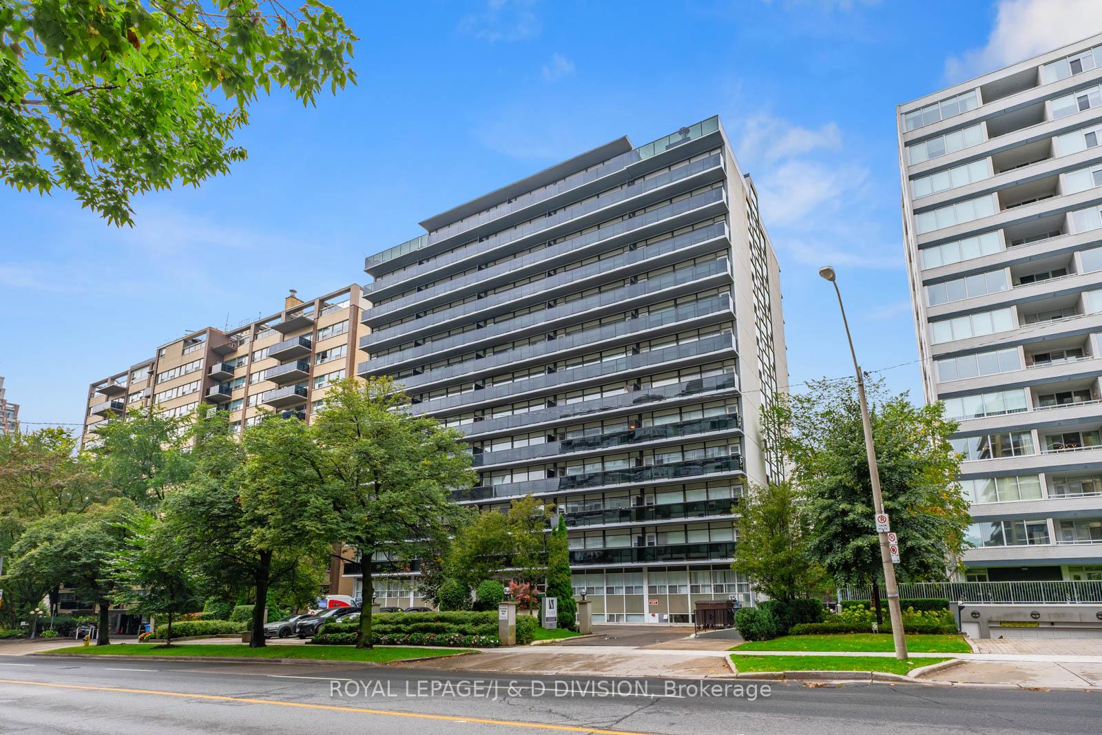 494-avenue-road-toronto-ontario-c12431844