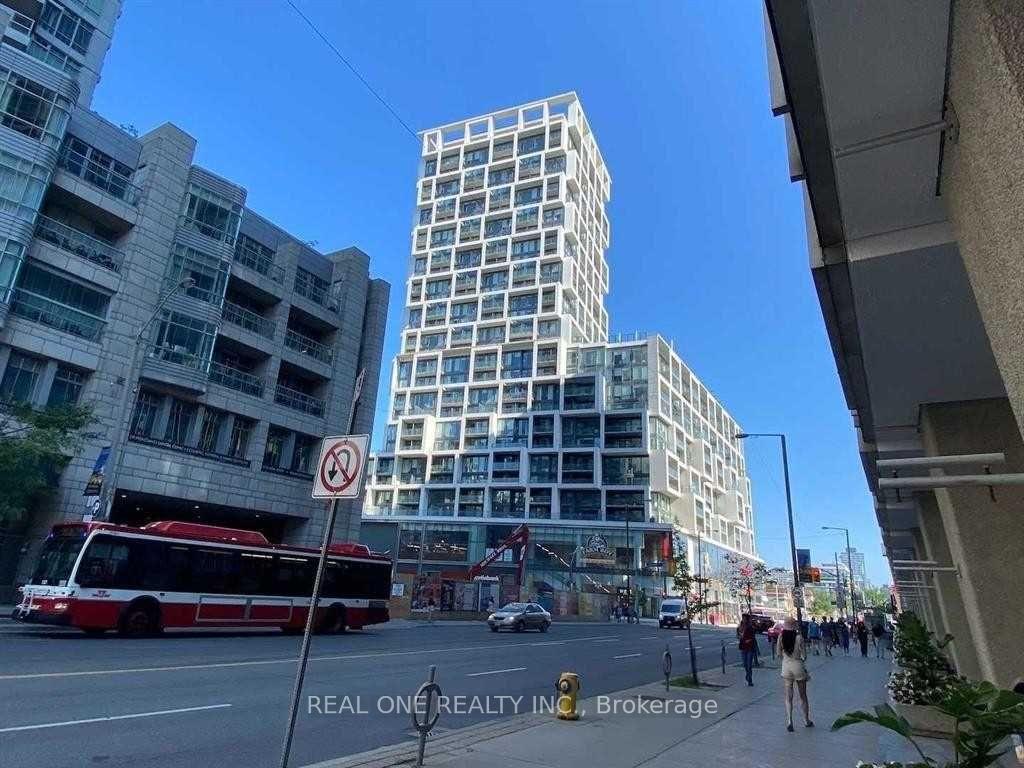 5-soudan-avenue-toronto-ontario-c12431900