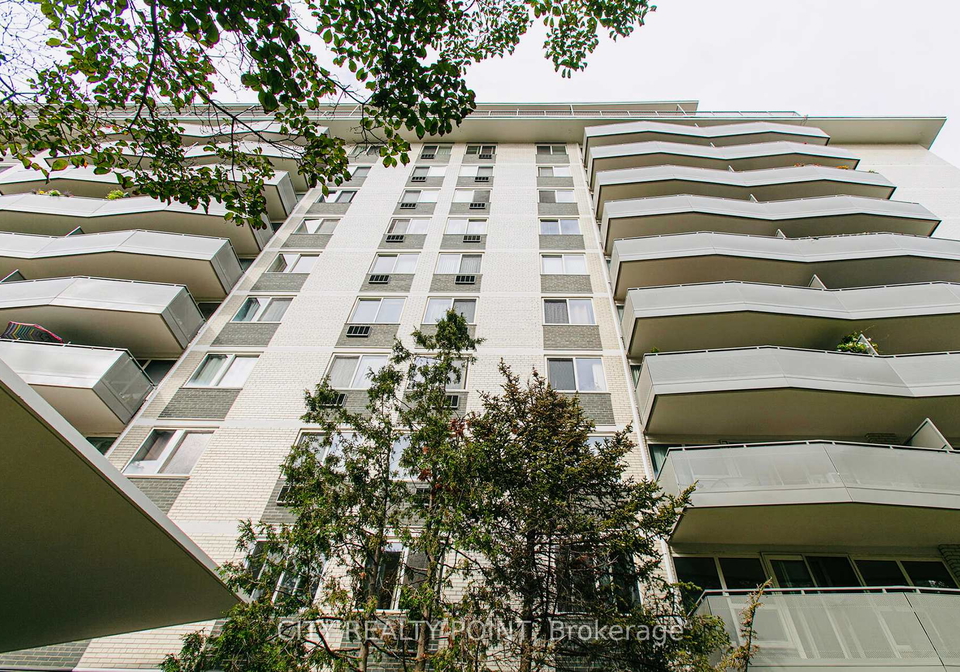 10-shallmar-boulevard-toronto-ontario-c12431945