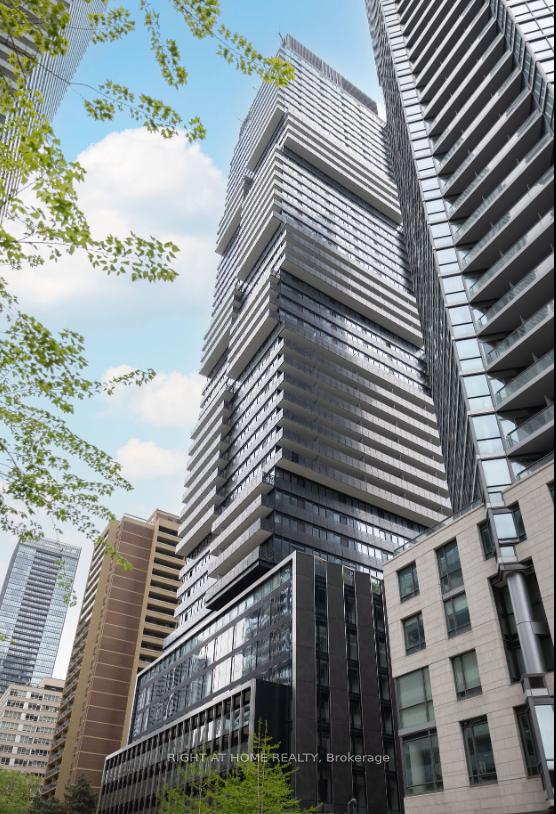 55-charles-street-e-toronto-ontario-c12432127