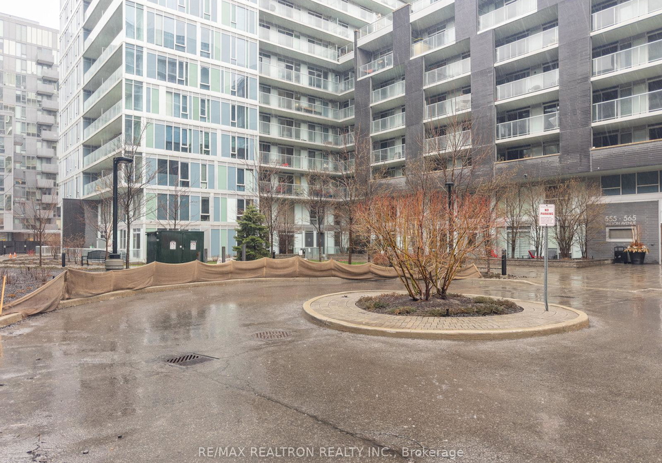 555-wilson-avenue-toronto-ontario-c12432145