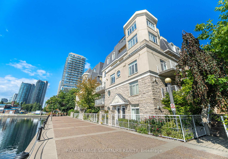36-stadium-road-toronto-ontario-c12432353