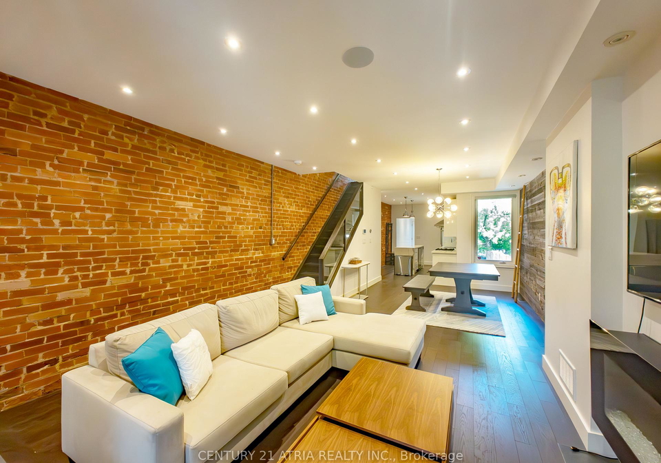 329a-clinton-street-toronto-ontario-c12432411