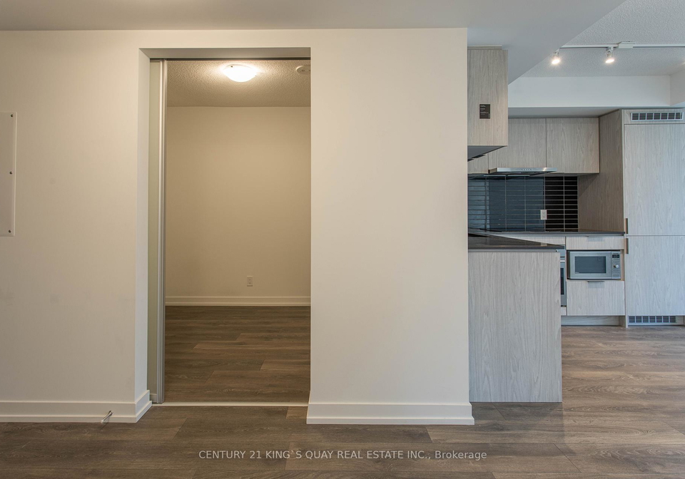 60-shuter-street-toronto-ontario-c12432875