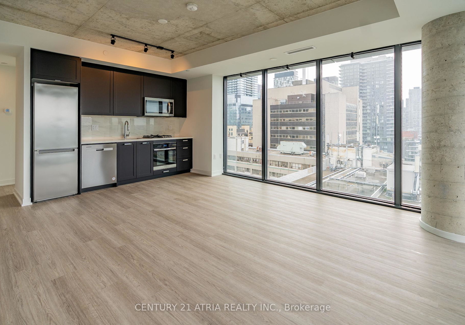 195-mccaul-street-toronto-ontario-c12433013