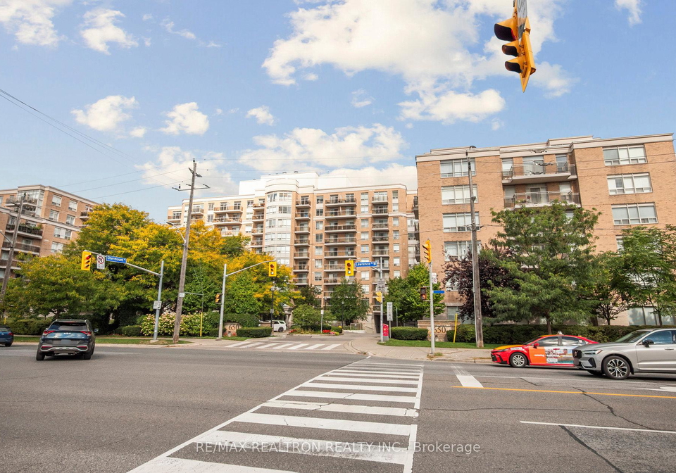 650-lawrence-avenue-w-toronto-ontario-c12433075