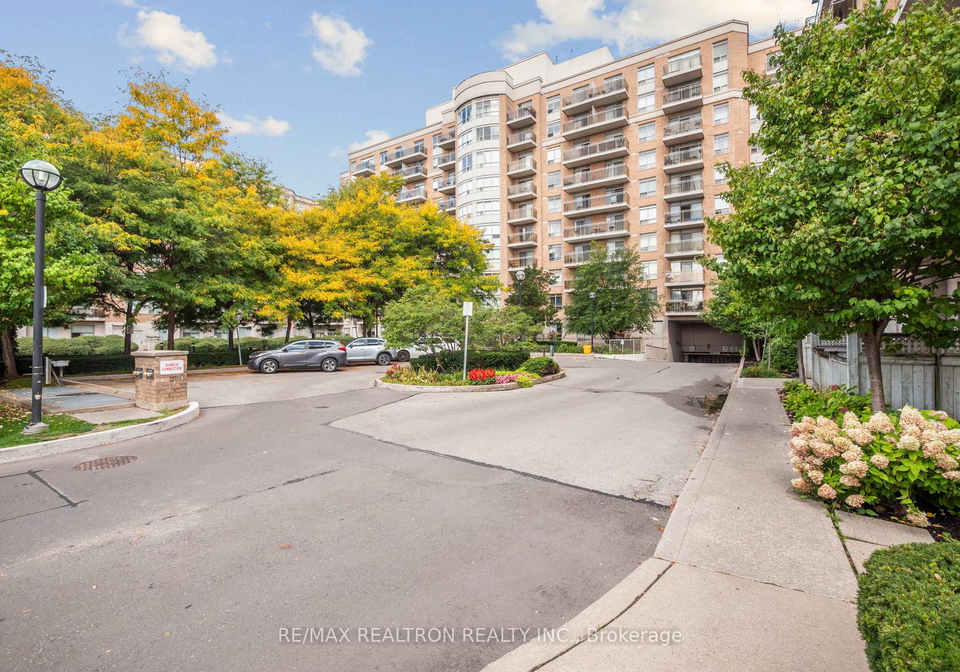 650-lawrence-avenue-w-toronto-ontario-c12433075