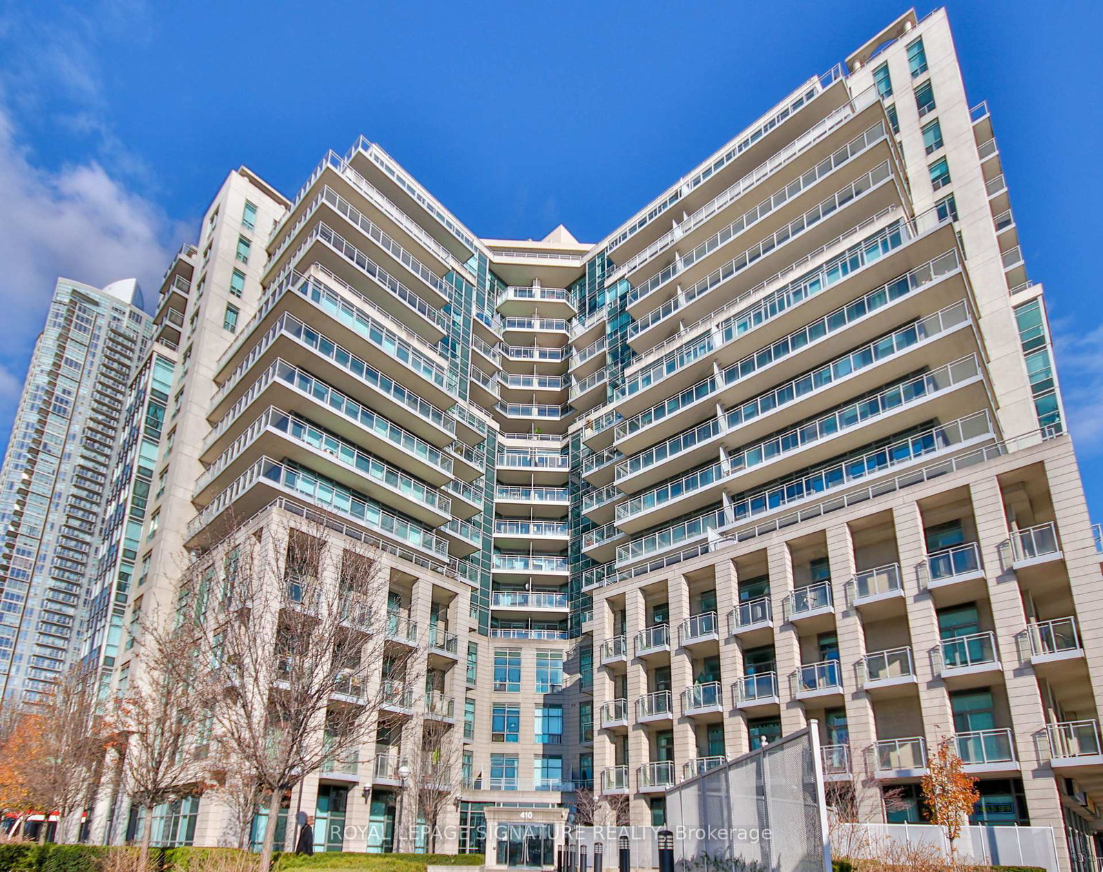 410-queens-quay-w-toronto-ontario-c12433285