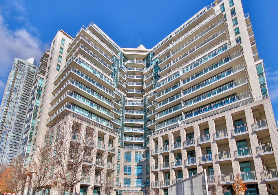 410-queens-quay-w-toronto-ontario-c12433285