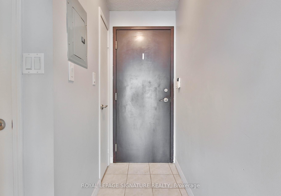 410-queens-quay-w-toronto-ontario-c12433285