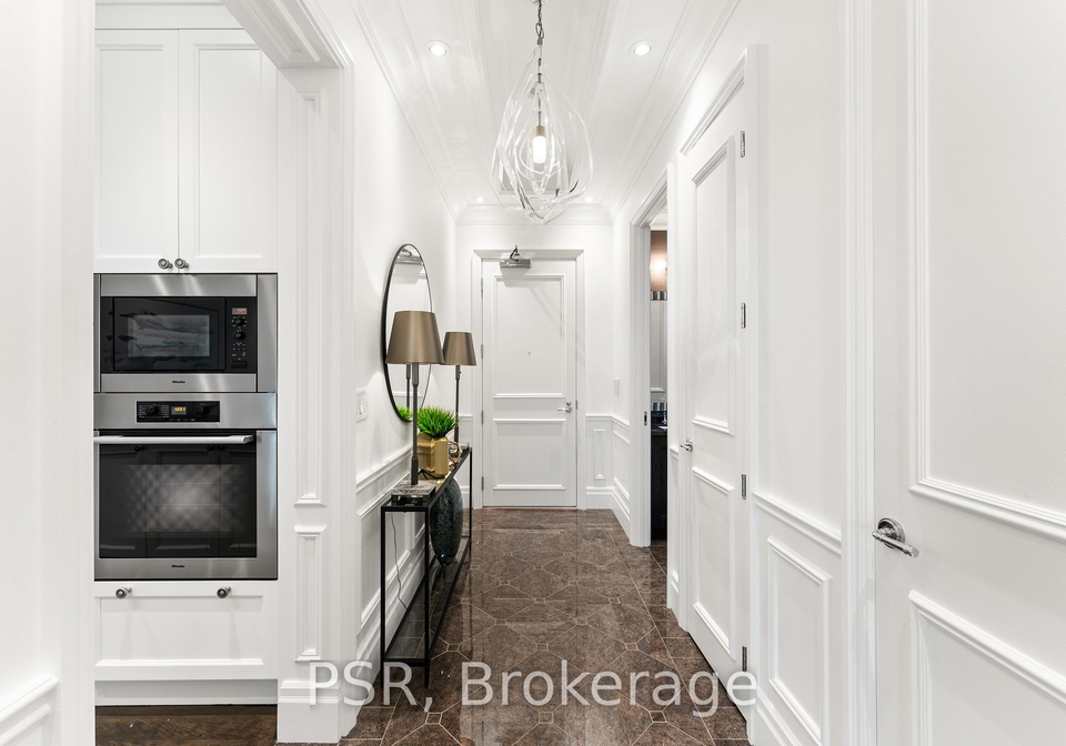 311-bay-street-toronto-ontario-c12433287
