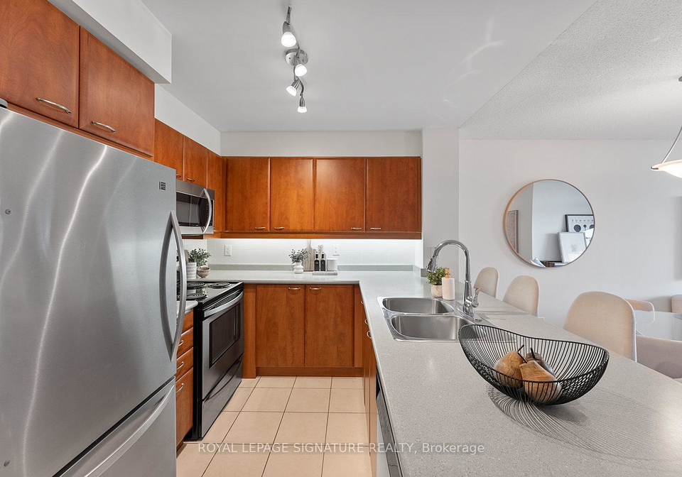 205-the-donway-w-north-york-ontario-c12433450