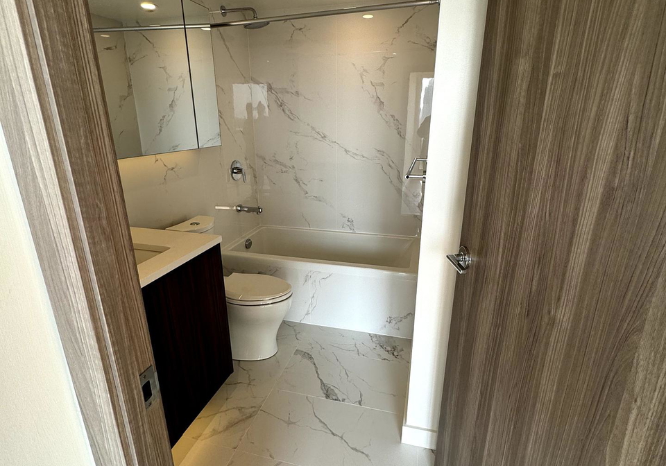 25-mcmahon-drive-north-york-ontario-c12433541