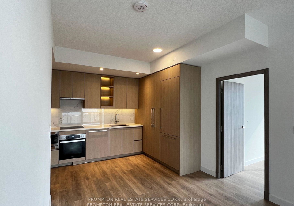 27-mcmahon-drive-north-york-ontario-c12433565