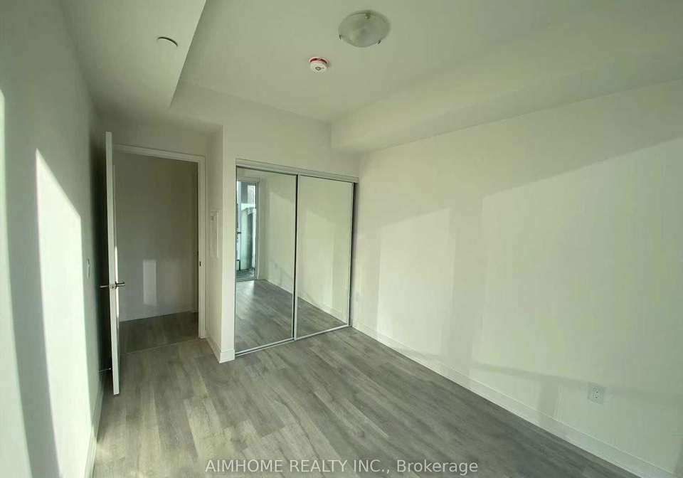 135-lower-sherbourne-street-toronto-ontario-c12433608
