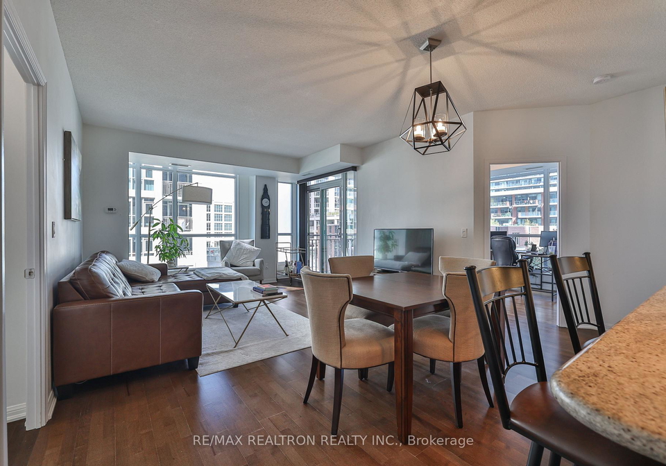 628-fleet-street-toronto-ontario-c12433735
