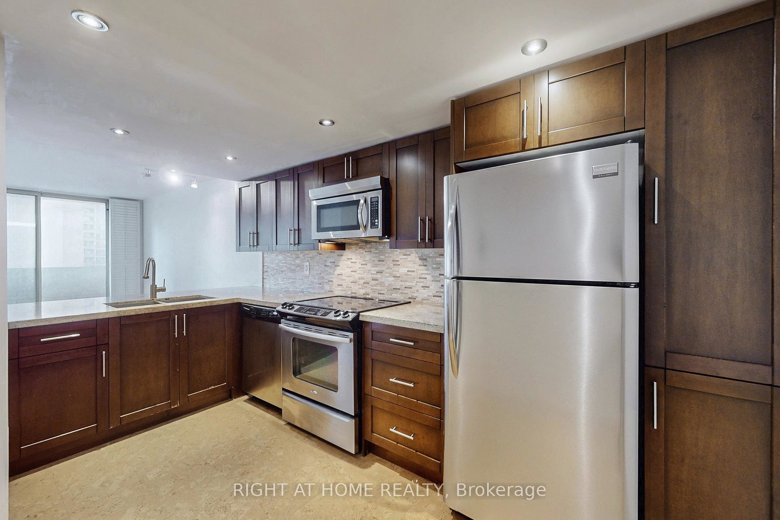 60-homewood-avenue-toronto-ontario-c12433851