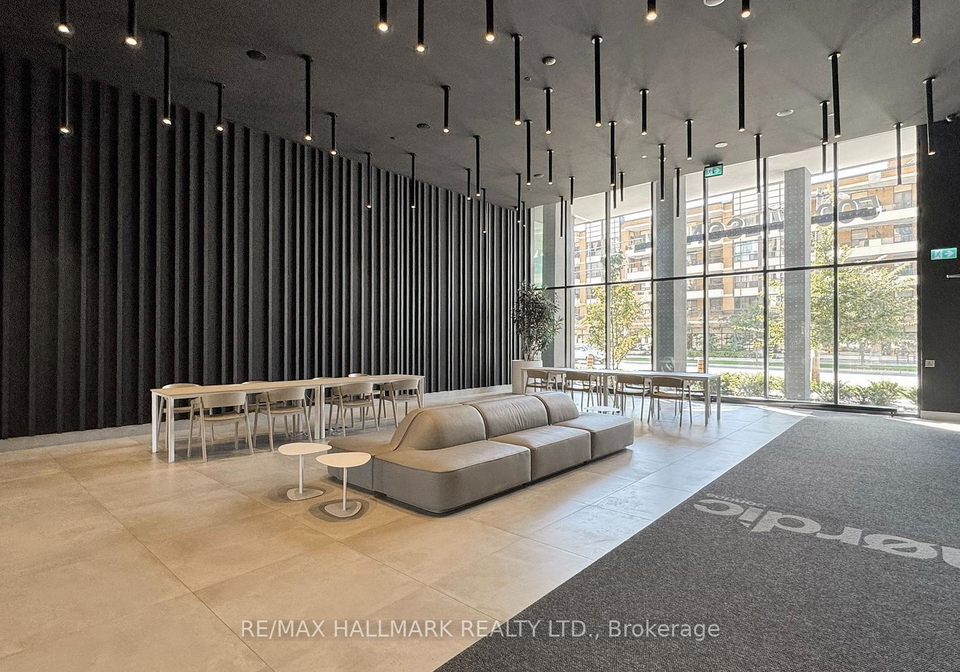 500-wilson-avenue-toronto-ontario-c12433897
