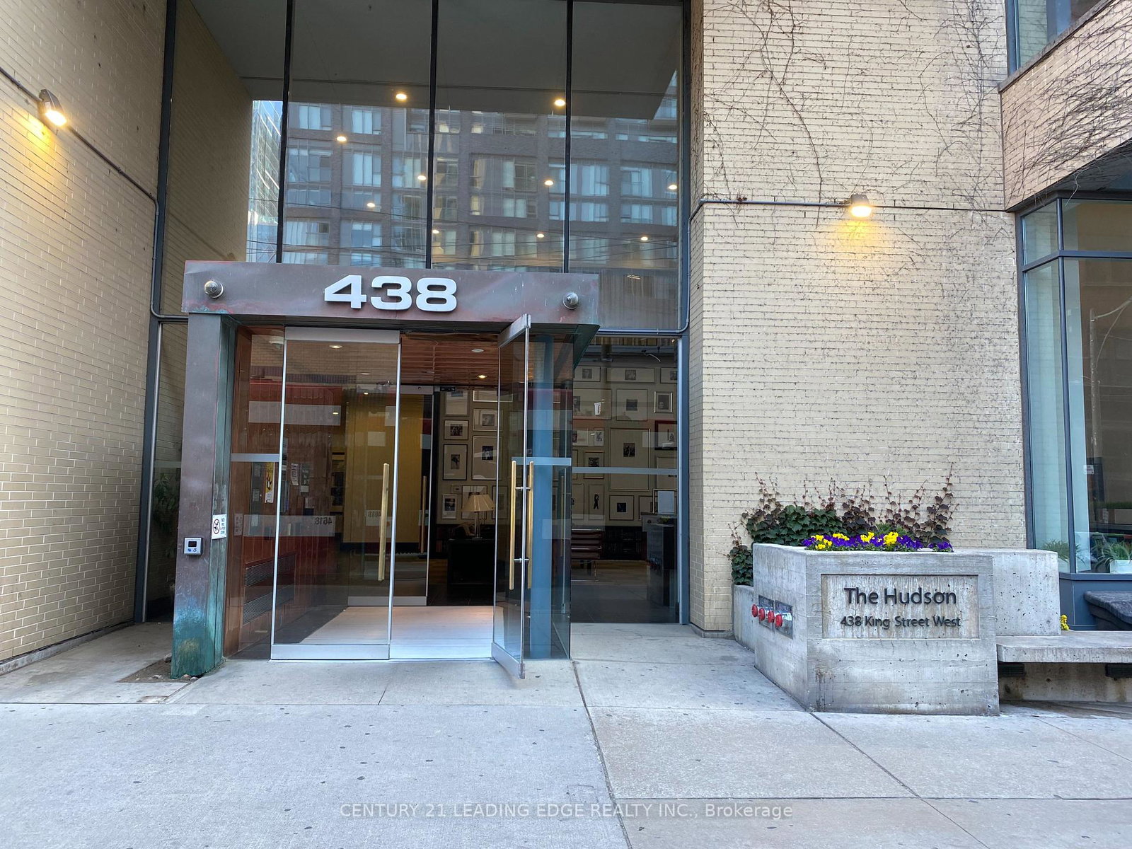 438-king-street-w-toronto-ontario-c12434226