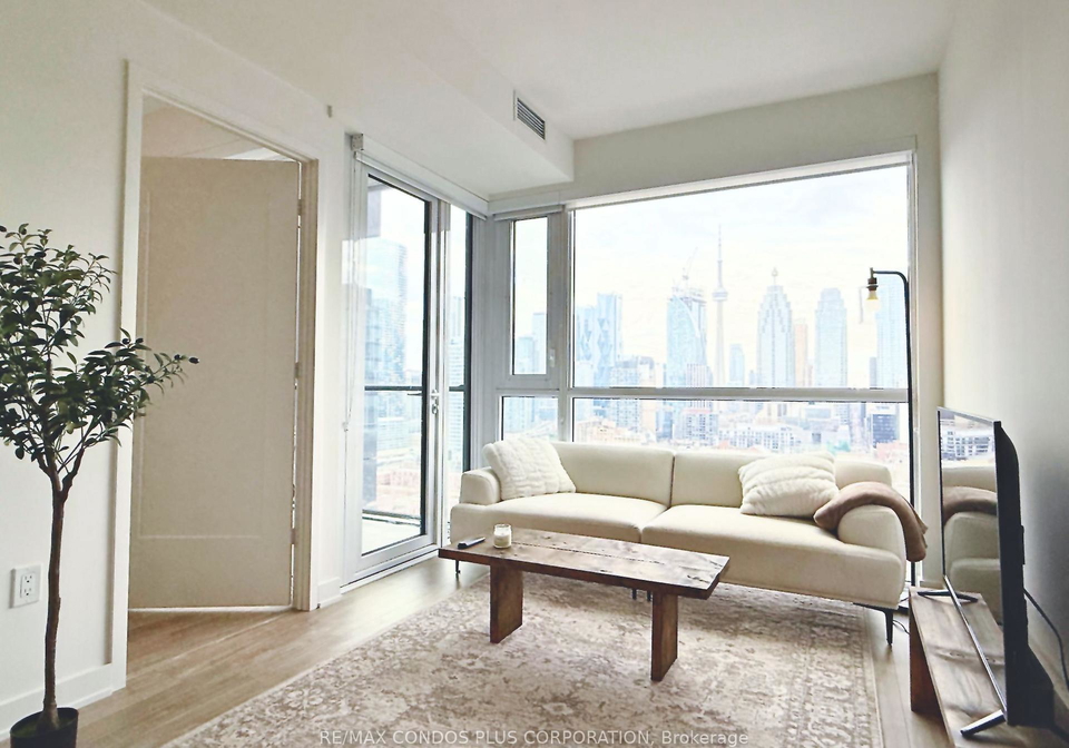 135-lower-sherbourne-street-toronto-ontario-c12434255