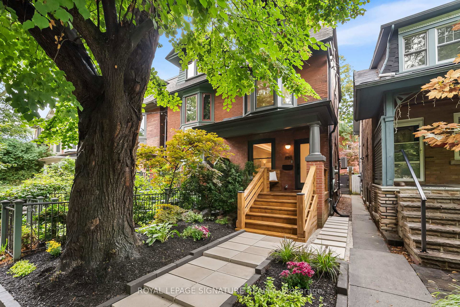820-palmerston-avenue-toronto-ontario-c12434259