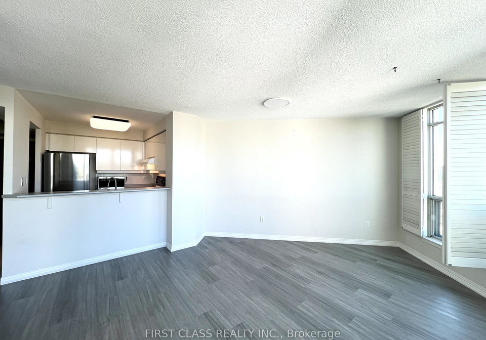 942-yonge-street-toronto-ontario-c12434416