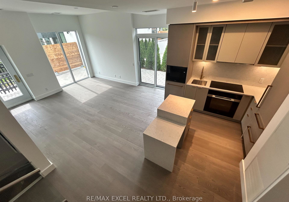 16-greenbriar-road-north-york-ontario-c12434731