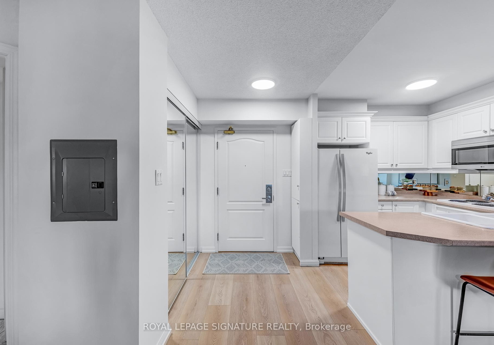 18-wanless-avenue-toronto-ontario-c12435049