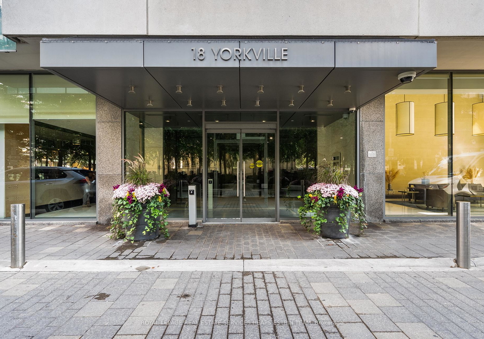 18-yorkville-avenue-toronto-ontario-c12435155