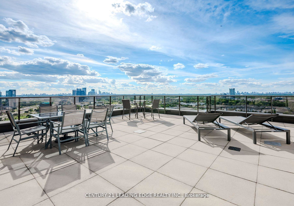135-wynford-drive-north-york-ontario-c12435182