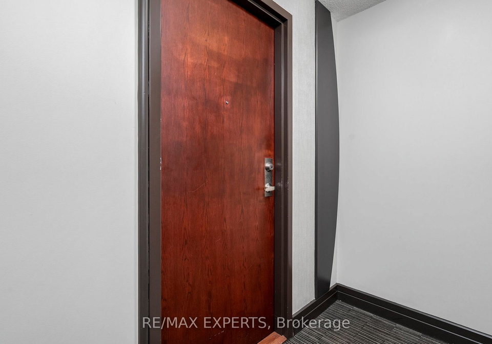 18-harrison-garden-boulevard-north-york-ontario-c12435200